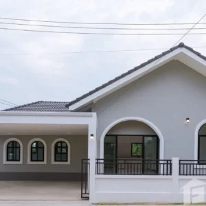 House for Sale in San Phak Wan